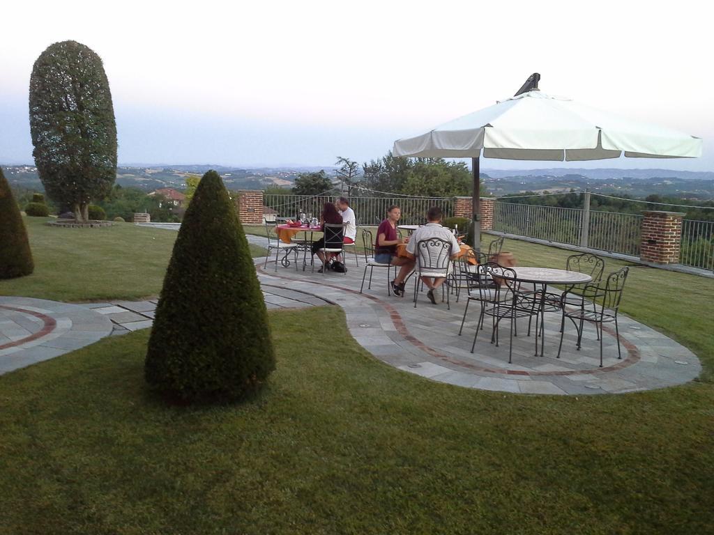 B&B Cascina Bellavista Tigliole Exterior foto